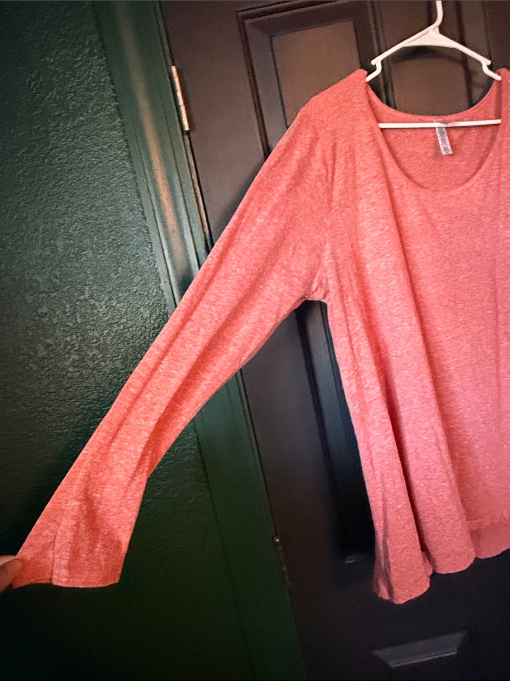 LuLaRoe Long Sleeve Scoop Neck Top in Coral Pink - Picture 5 of 5